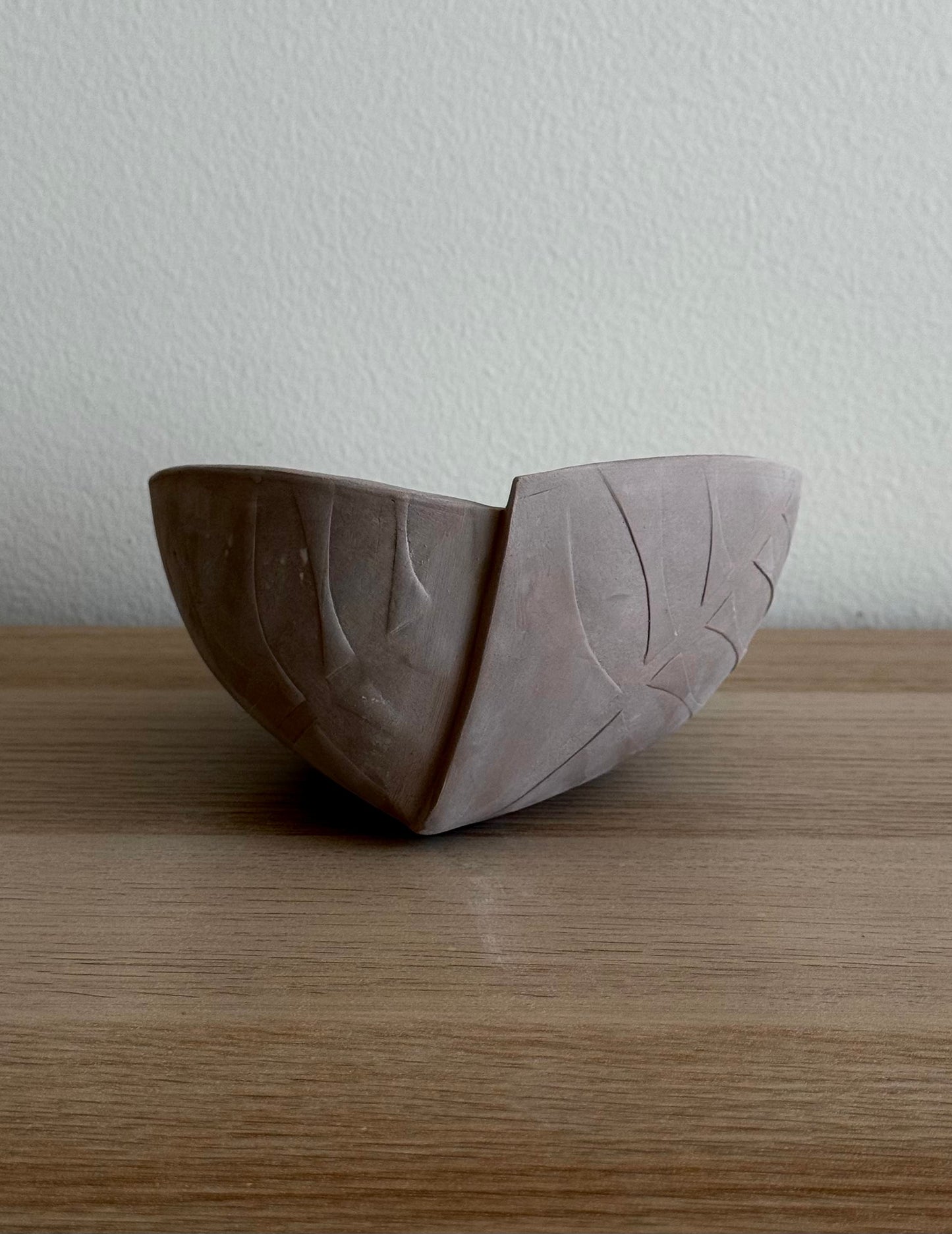 Ceramic Tutorial Video No. 12 - Step by Step Guide on How to Make a Cut & Fold Bowl