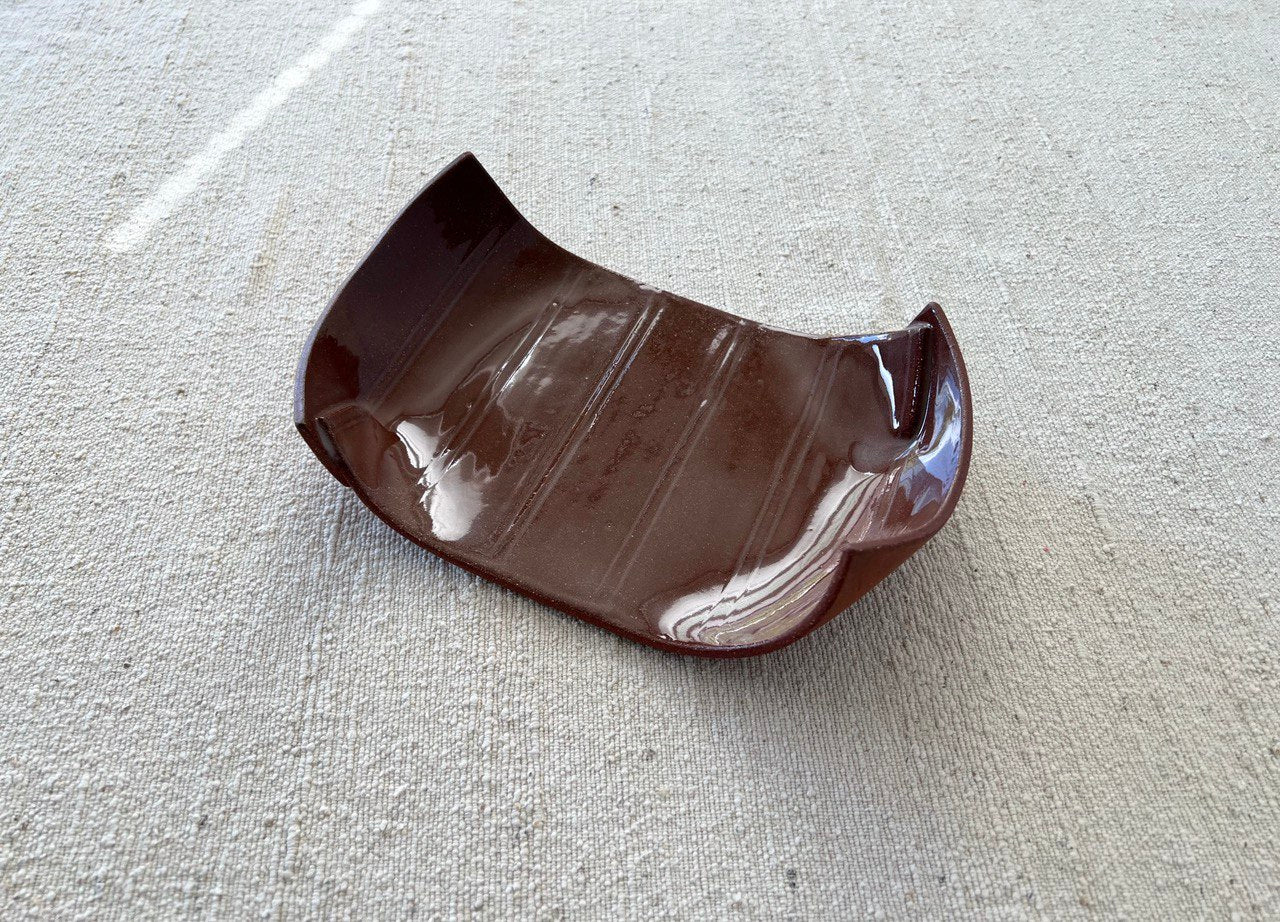 8.5" Red Plate