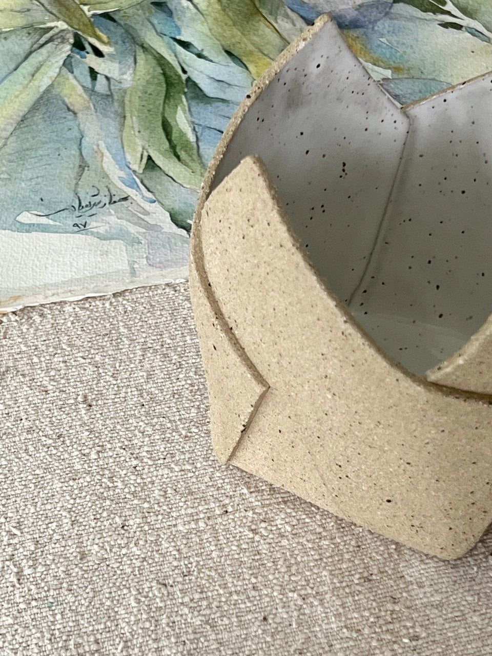 * Medium Beige Planter