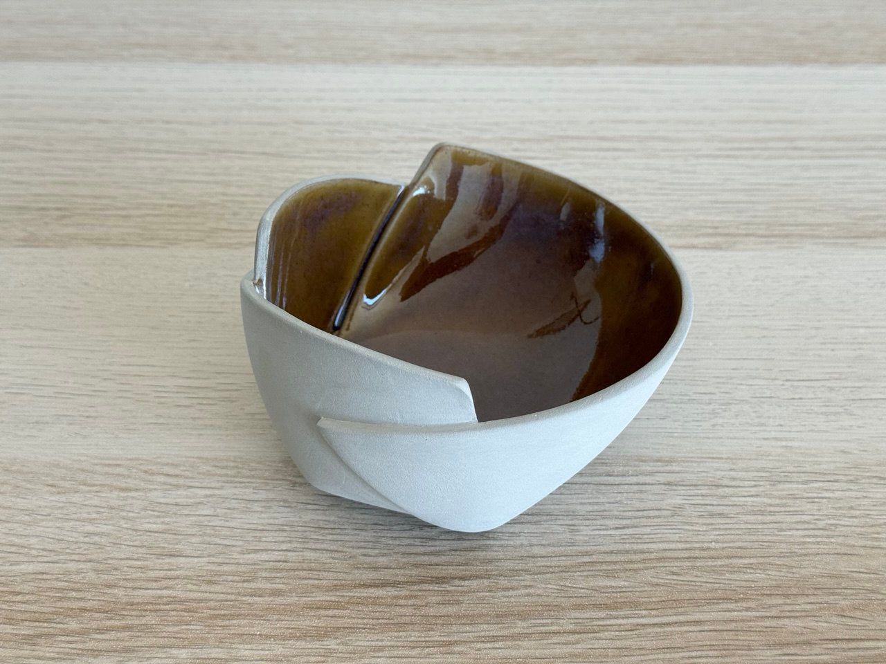 Ceramic Tutorial Video No. 23 - Step by Step Guide on How to Make a Tri-Cut Bowl