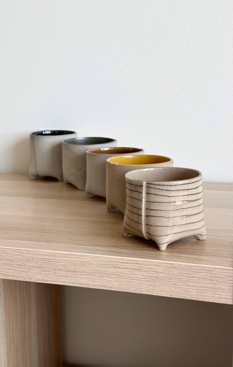 Ceramic Tutorial Video No. 24 - Step by Step Guide on How to Make a Yunomi with 4 Legs