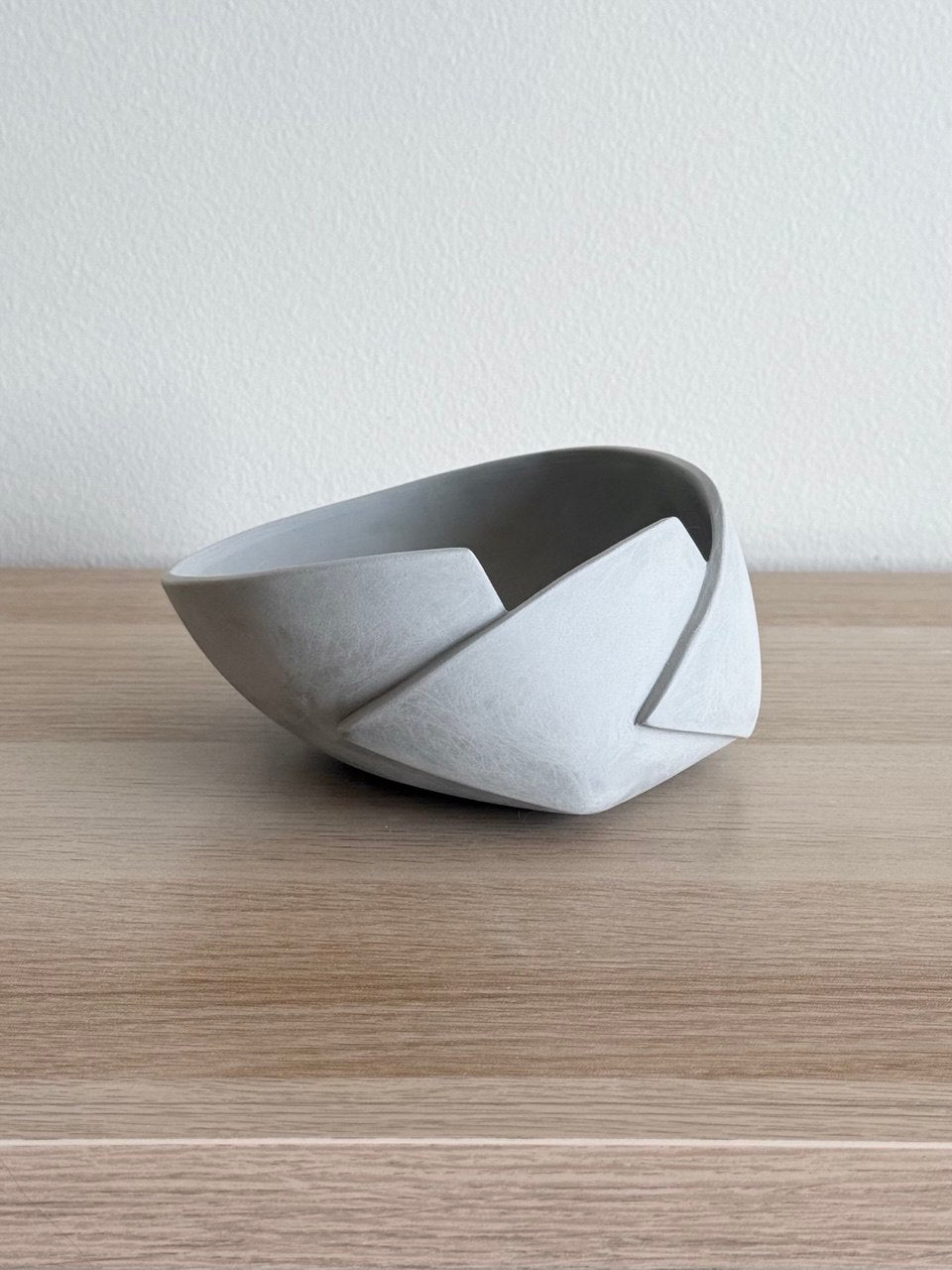 Ceramic Tutorial Video No. 14 - Step by Step Guide on How to Make a Cut & Fold Bowl (2 cuts)