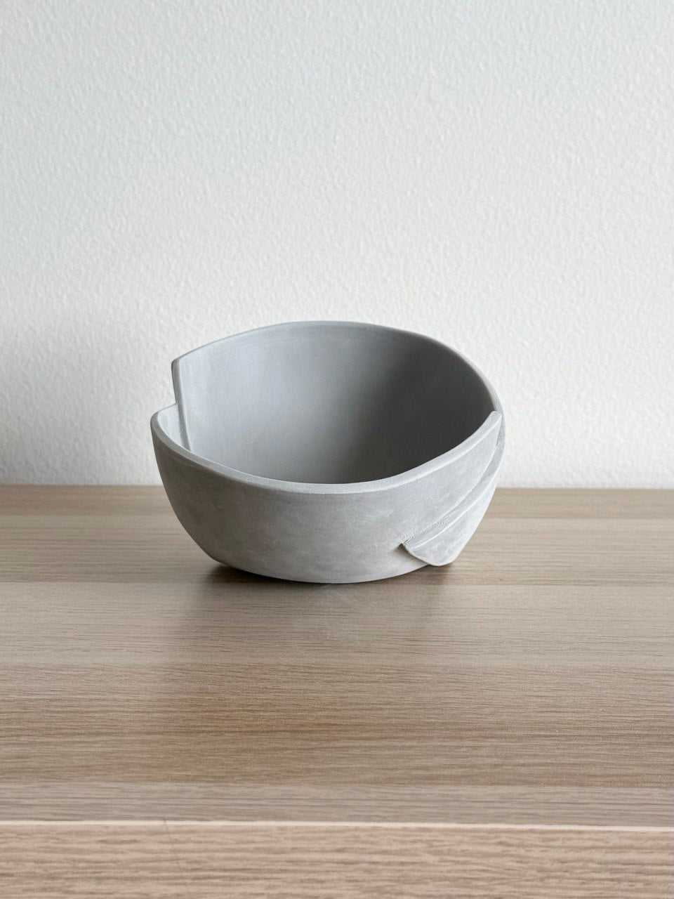 Ceramic Tutorial Video No. 15 - Step by Step Guide on How to Make a Cut & Fold Bowl (2 cuts)