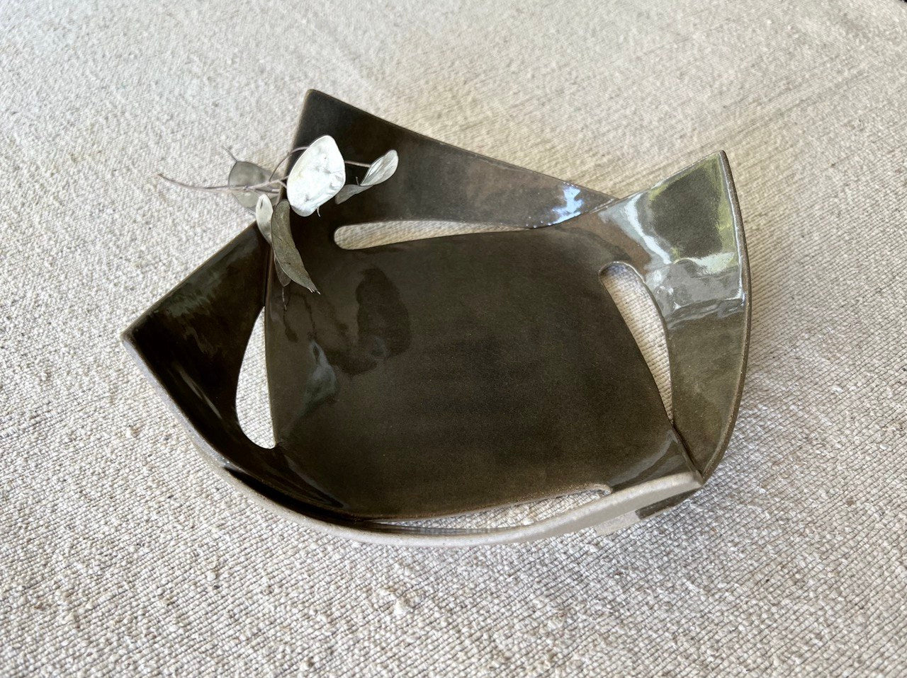 * 8" Smoke Glaze Square Plate