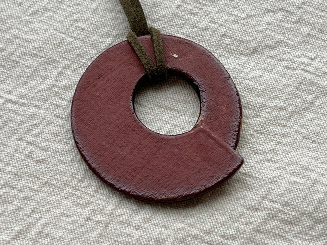 Khaki Crackle necklace