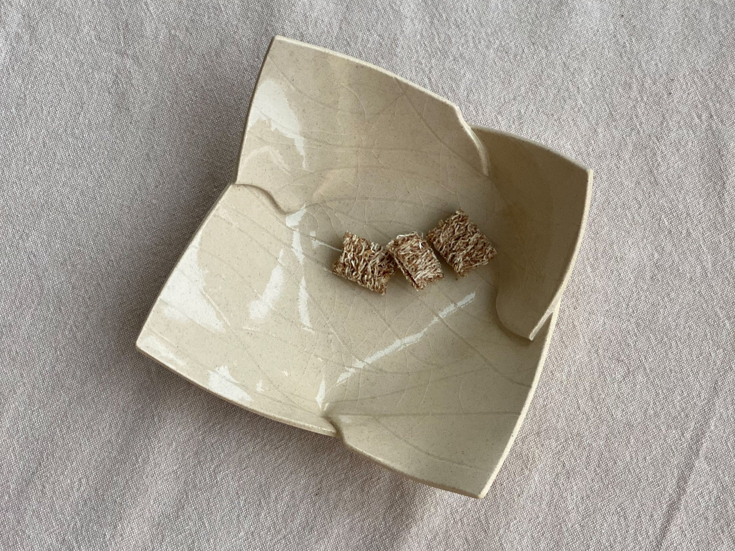 Beige Crackle Glaze Stoneware Serving Dish