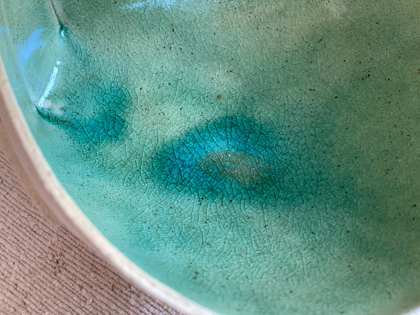 7" Green and Beige Crackle Glaze Bowl