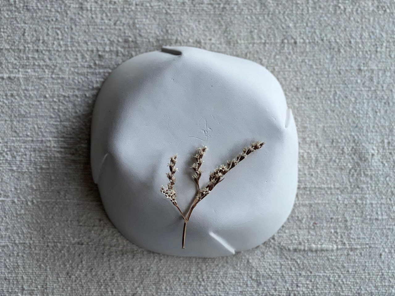 G-7" Yellow Sunflower Porcelain Bowl