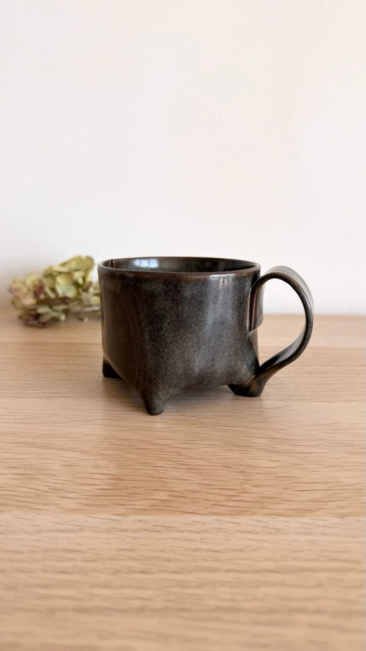 Metallic Wavy Yunomi Tea Cup with Handle| 7oz