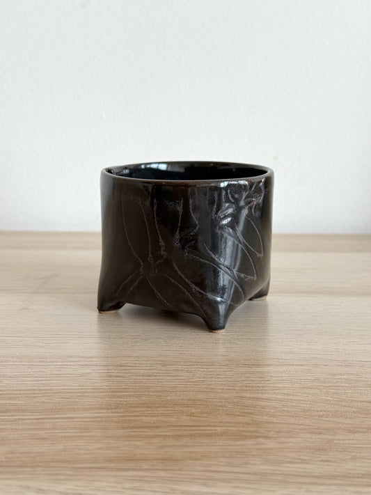 Dark Metallic  leafy stencil Yunomi | 7oz