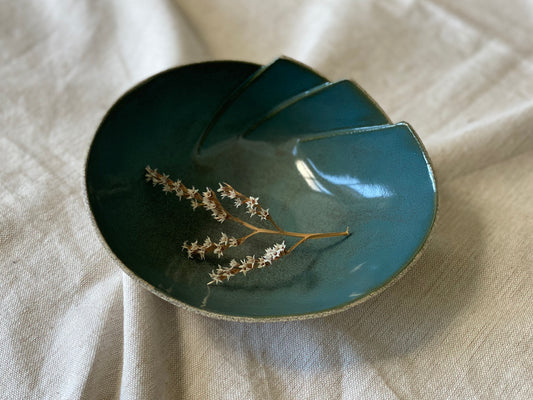 6" Speckled Grey and Blue Cut & Fold Bowl