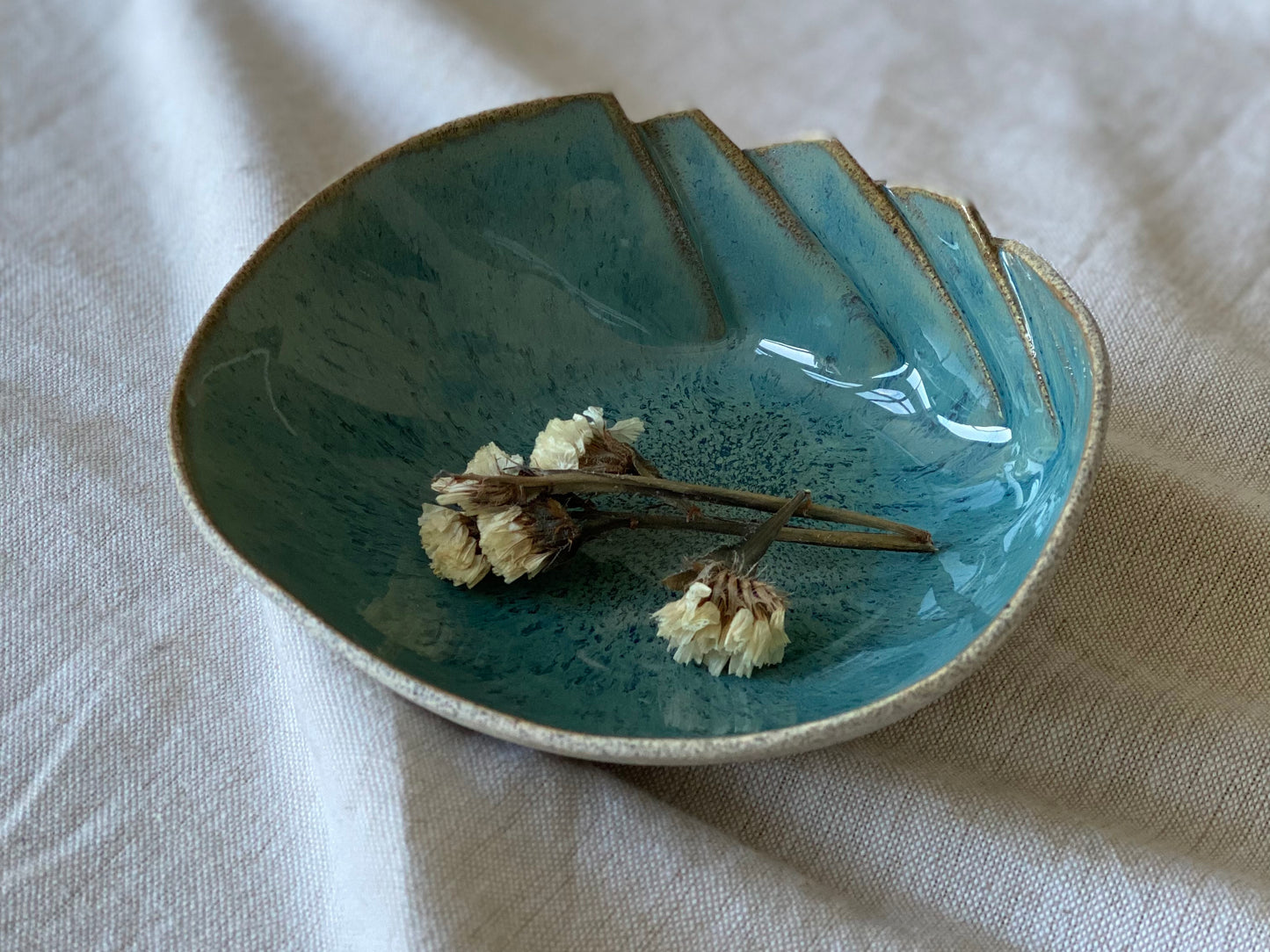 5 1/2" Speckled Grey and Blue Cut & Fold Bowl