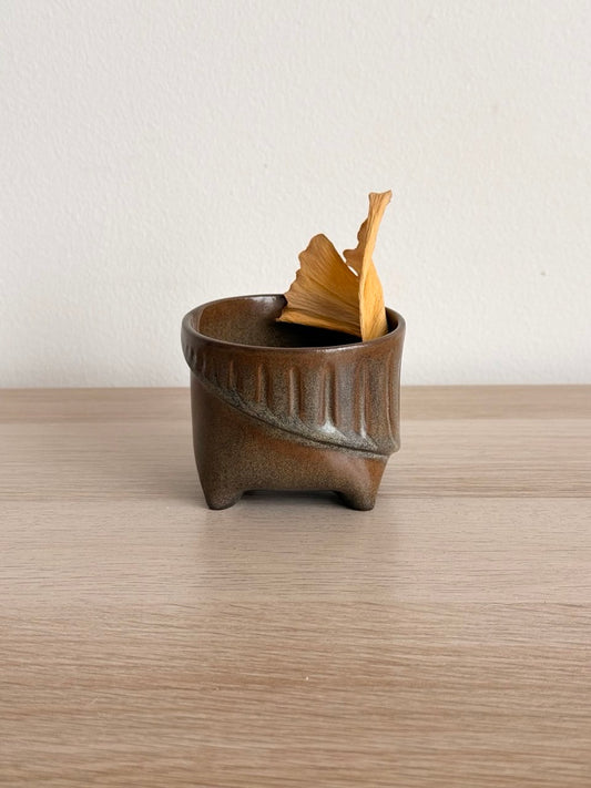 Metallic Flutted Spiral Yunomi Tea Cup | 6oz