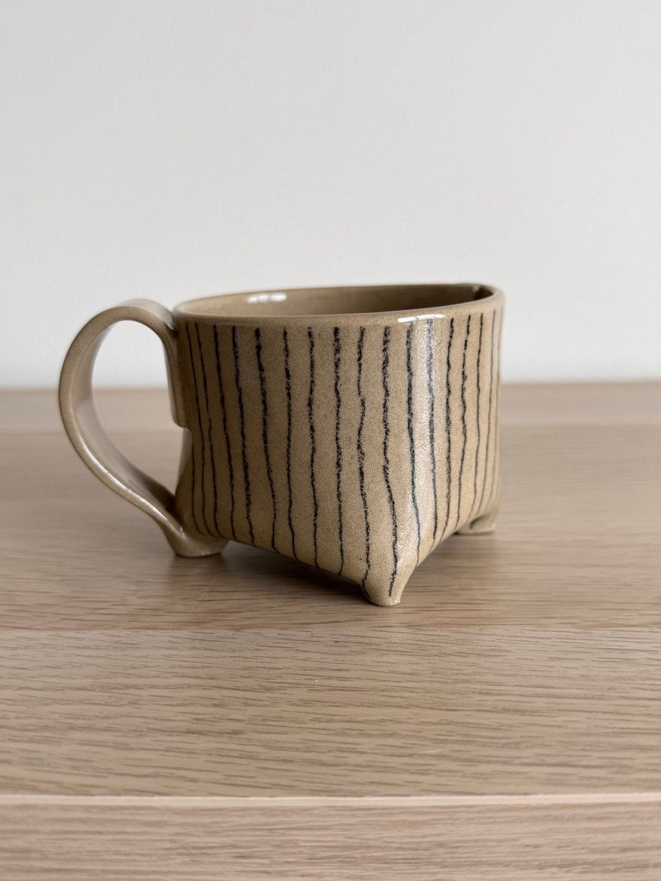 Mug with Vertical Striped & Handle| 8oz