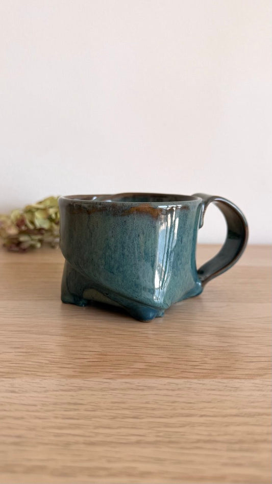 Turquoise Spiral Yunomi Tea Cup with Handle| 7oz