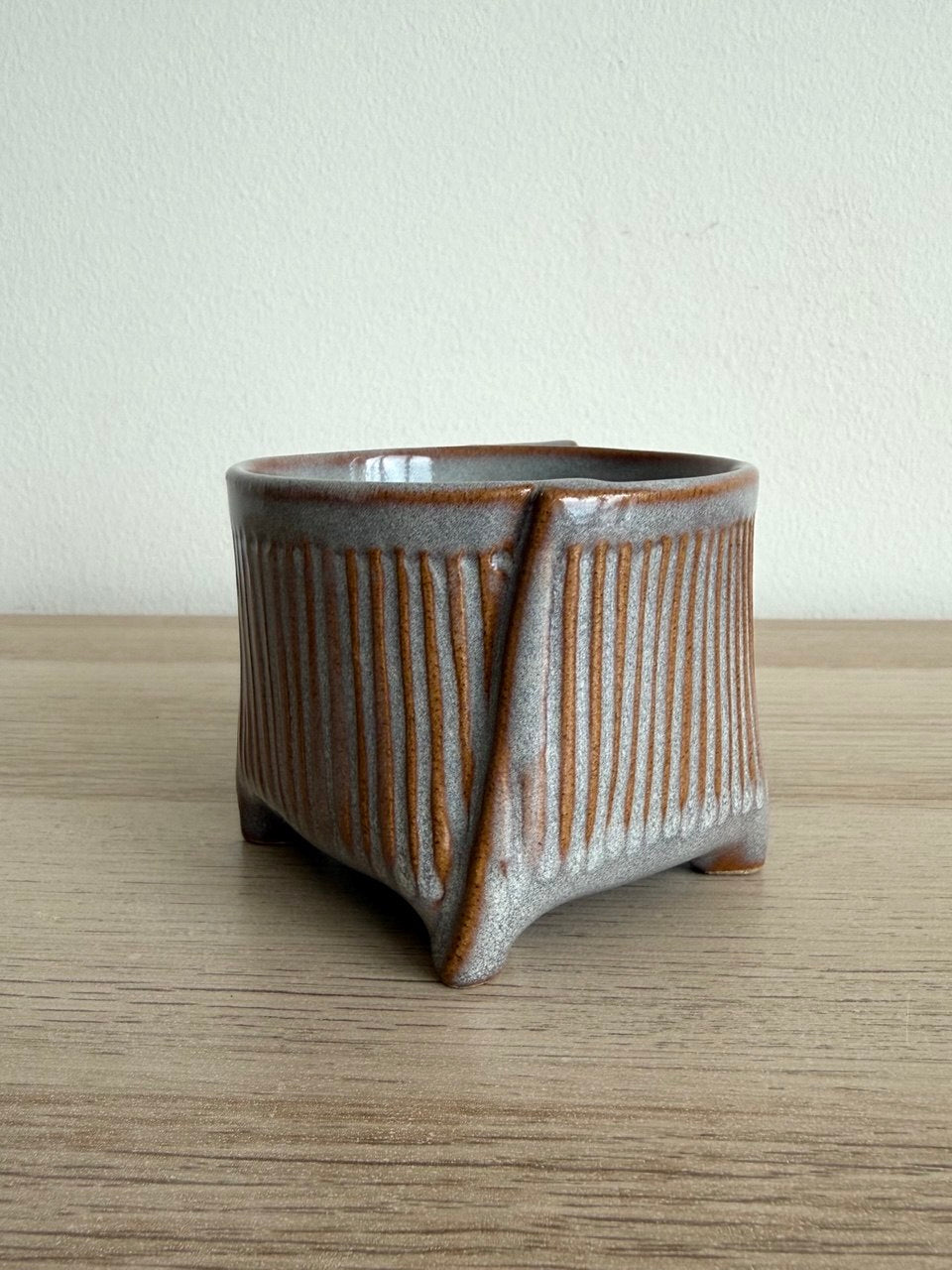 Gray Fluted Mug | 8oz