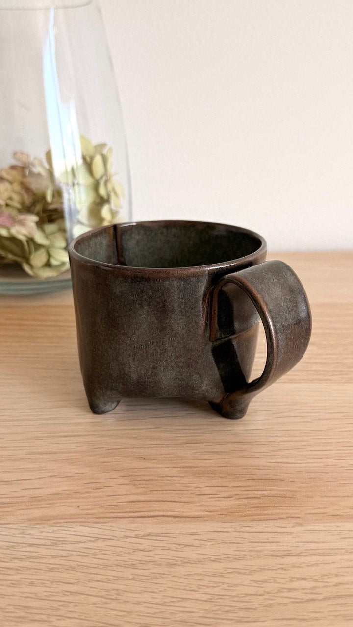Metallic Wavy Yunomi Tea Cup with Handle| 7oz