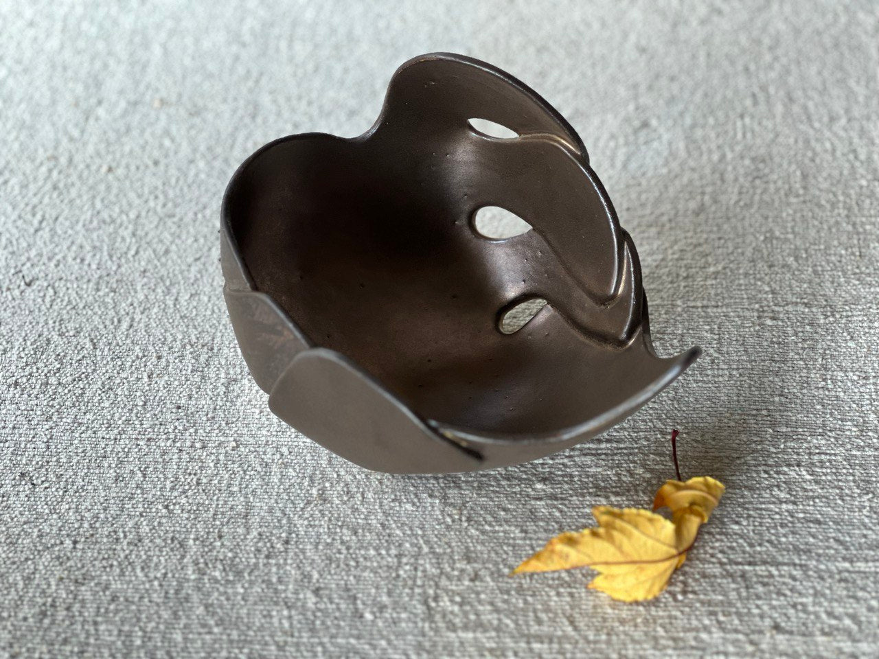 Textured Burnt Umber Leaf Decorative Bowl