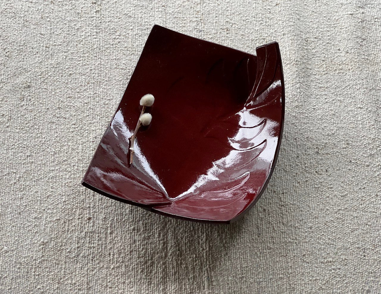 8" Red and Brown Plate