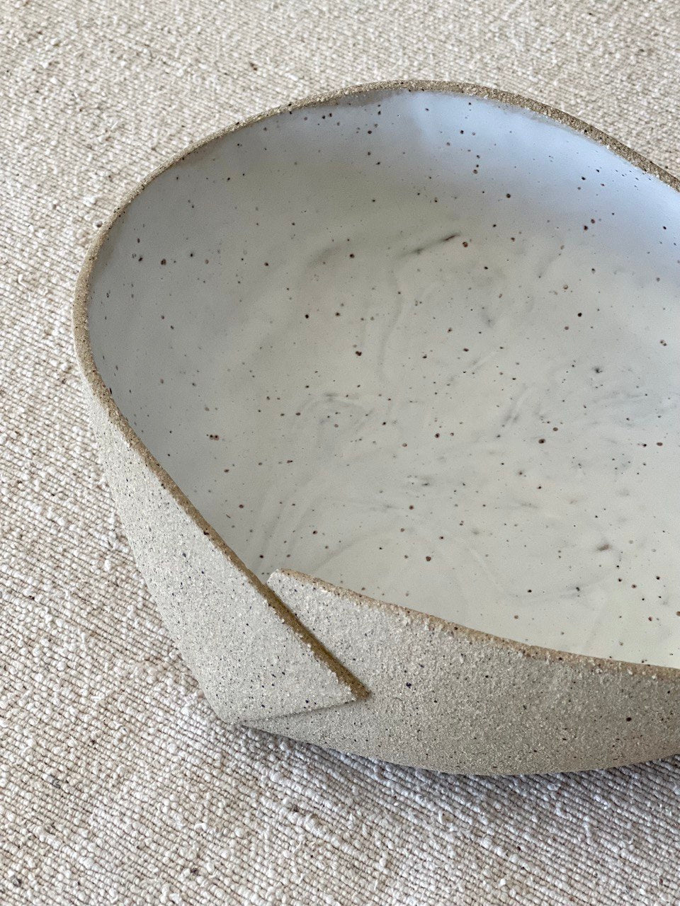 9" Contemporary Beige Bowl