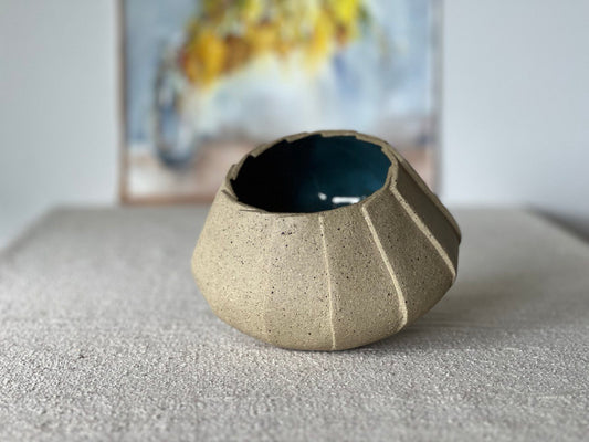 7" Multi-fold Bud Vase