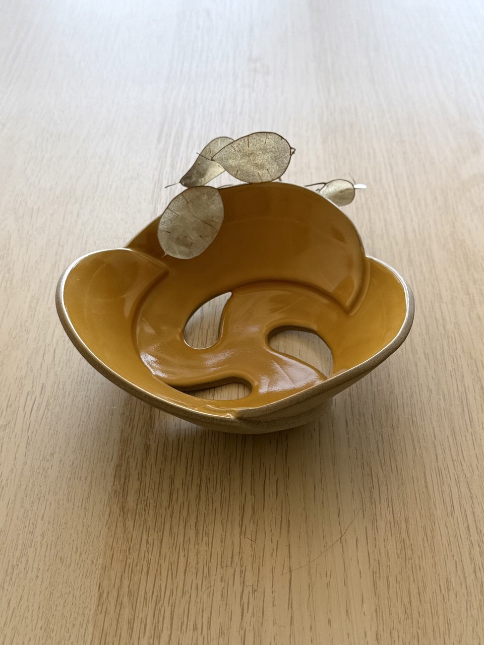 6 1/2" Yellow Glaze Spiral Bowl