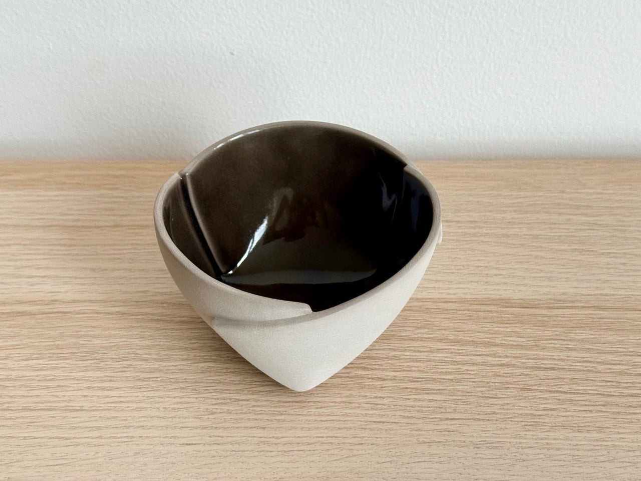 Ceramic Tutorial Video No: 17 - Step by Step Guide on How to Make a Tri-Cut Bowl