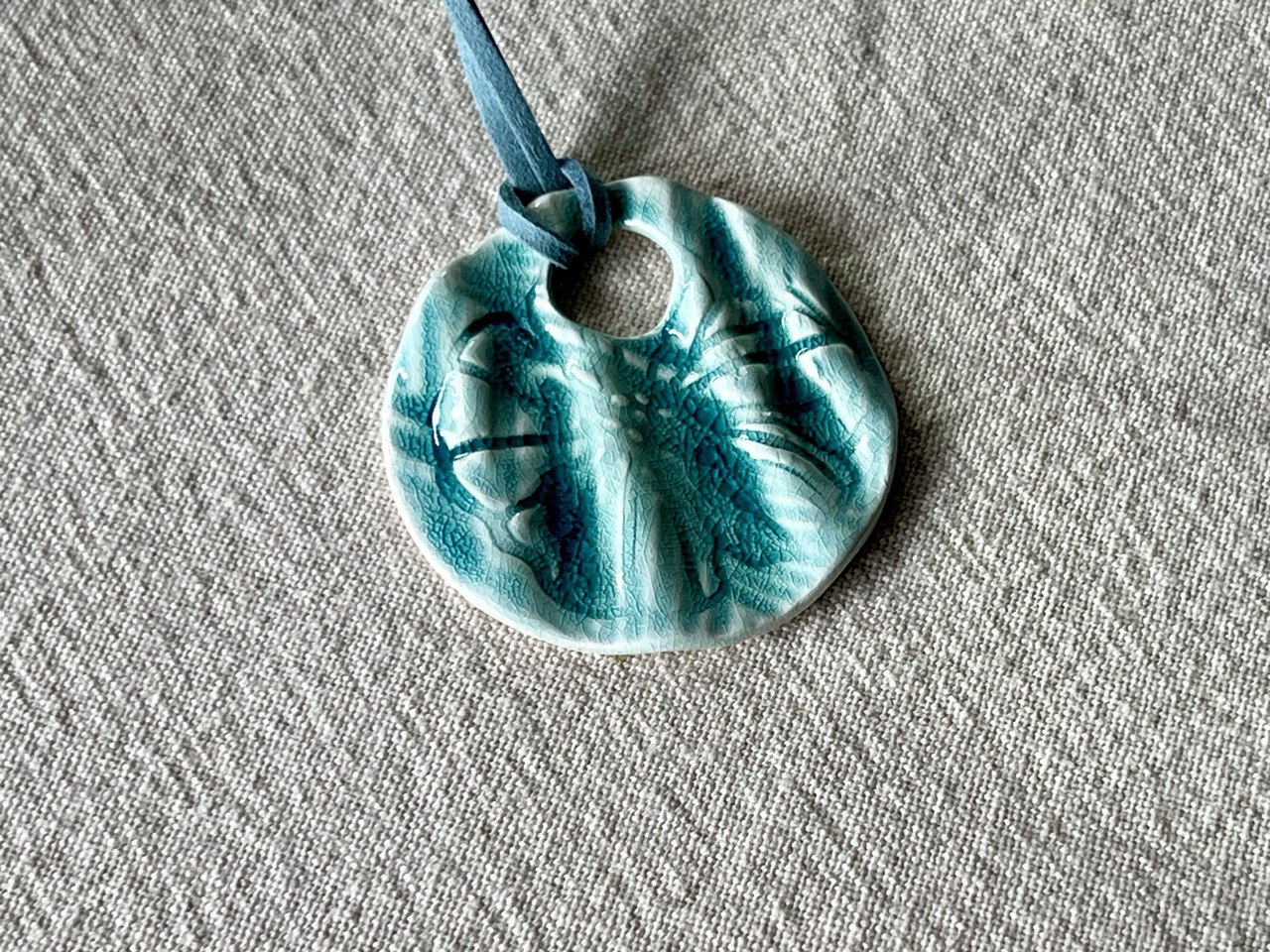 Porcelain Crackled Pendant