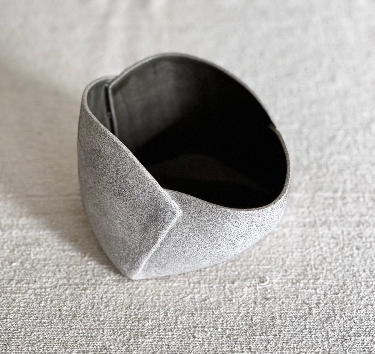 7" Grey Vessel