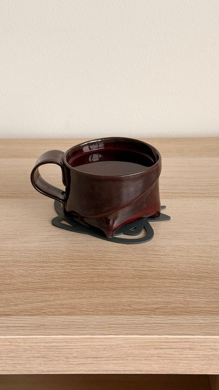 Crimson Spiral Yunomi Tea Cup with Handle | 6oz
