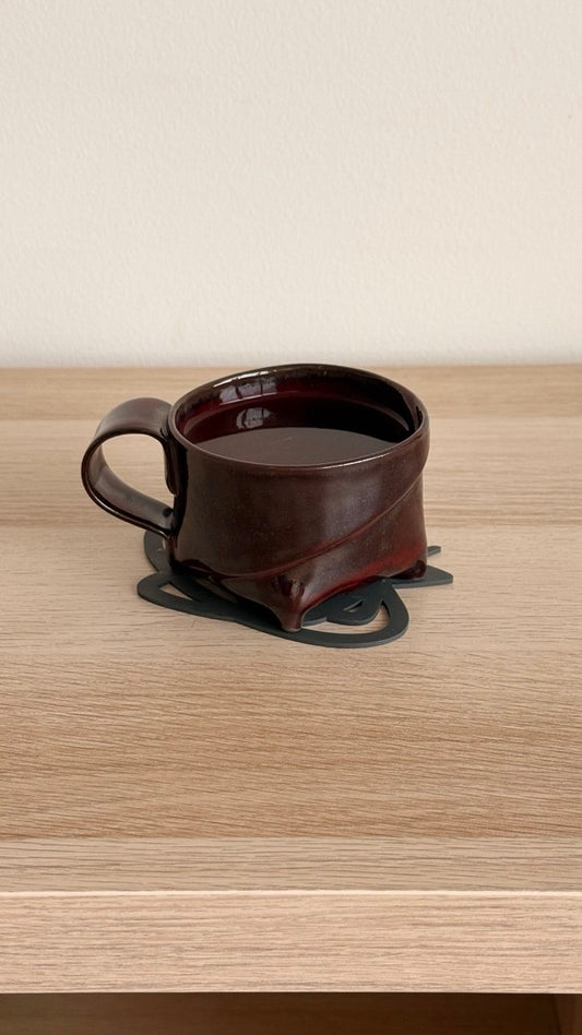 Crimson Spiral Yunomi Tea Cup with Handle | 6oz