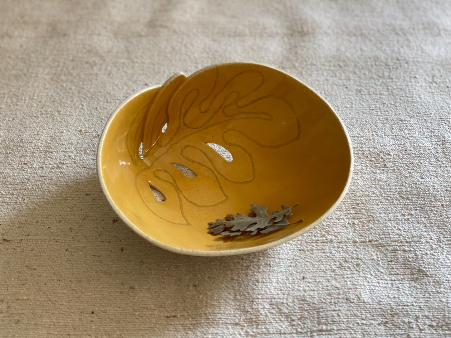 Yellow Leaf Design Ceramic Bowl