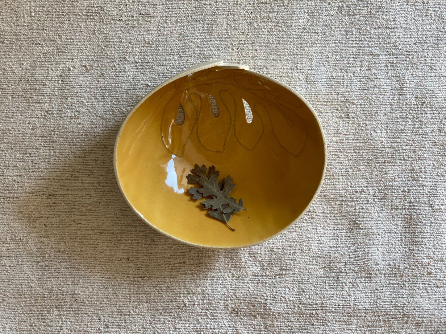 Yellow Leaf Design Ceramic Bowl
