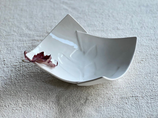 8" Rectangular Contemporary Porcelain Bowl