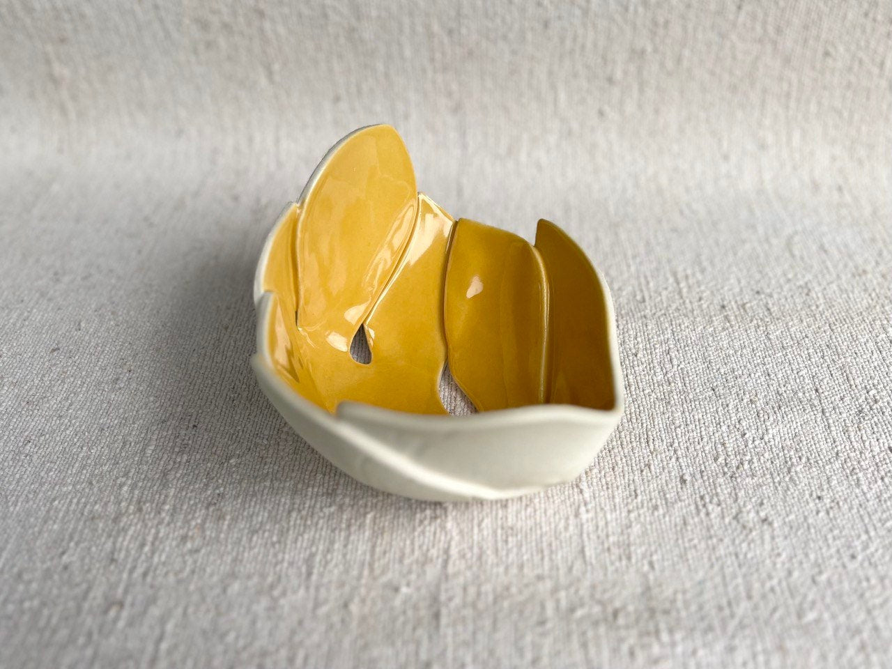 Yellow Contemporary Monstera Bowl